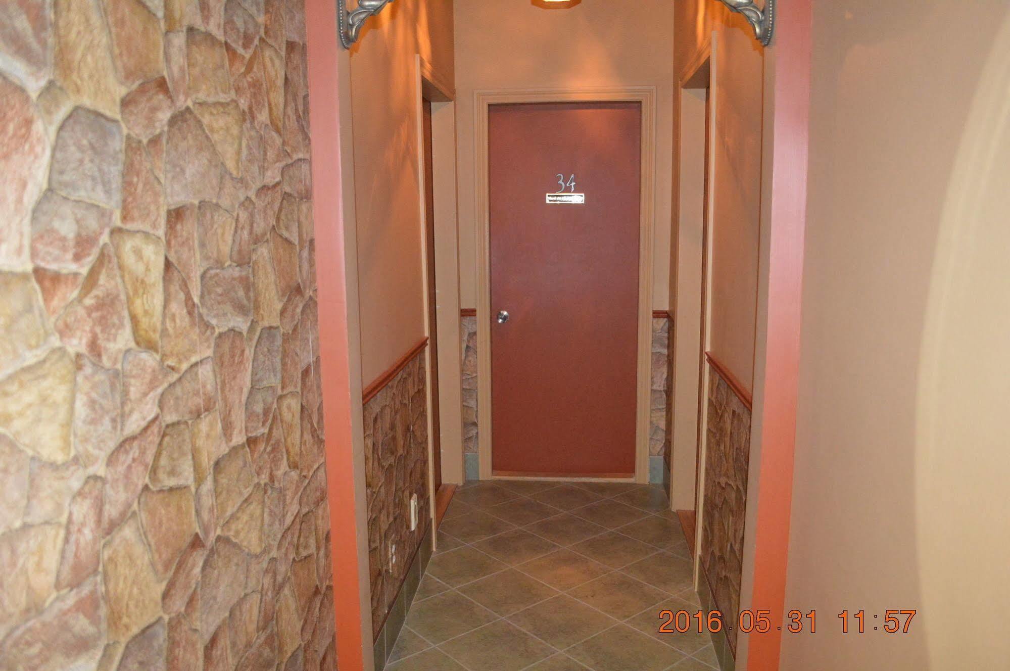Motel-Auberge Helene Victoriaville Bagian luar foto